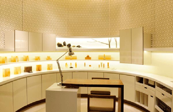 雪花秀賣場空間設(shè)計(jì)02